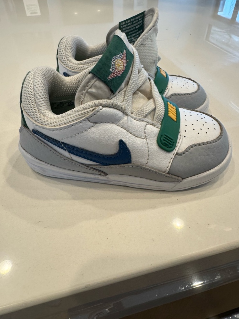 Nike Kids Toddler White & Gray Sneakers with Blue Swoosh and Green Strap 7C